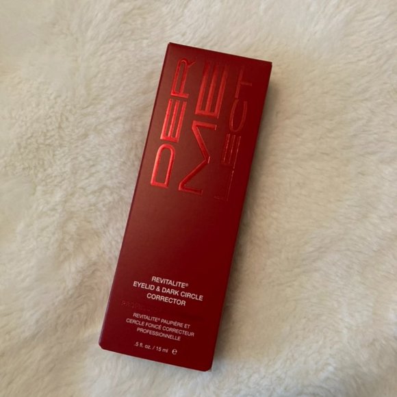 Revitalize Professional Eyelid & Dark Circle Corrector - Picture 2 of 3